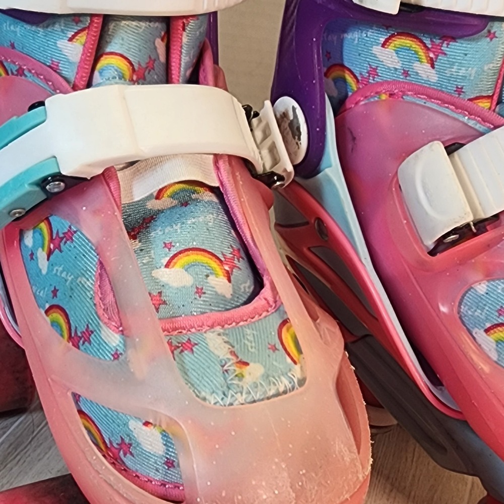 Roller Derby Skates Pink Rainbows GLITTER Sz JR 12 -2   Quad  Adjustable